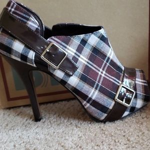BP Ankle Boots